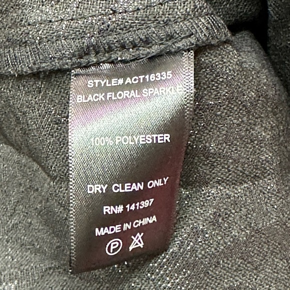 ASTR the Label Remi Puff Sleeve Jacquard Black floral sparkle top women small - Picture 7 of 9